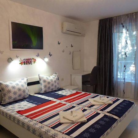 Apartament Holiday Burgas Exterior photo